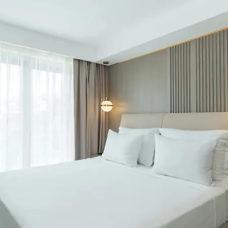 Astrid By Brassbell Hotel